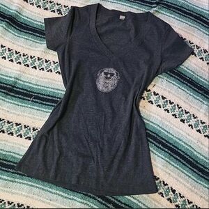 Gray V-Neck T-Shirt with Fat Heads Brewery Graphic